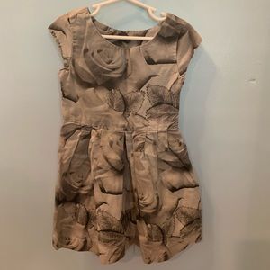 Gorgeous grey dress size 4/5!